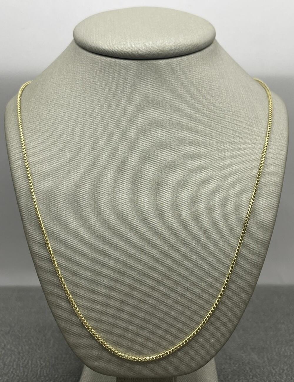 14K Yellow Gold Rounded Wheat/Snake Link Chain (22055)